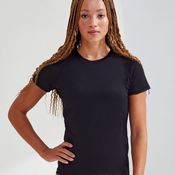 Women's TriDri® panelled tech tee Thumbnail